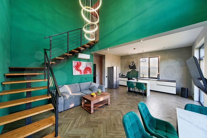 Дом 170 м² на участке 8 сот.