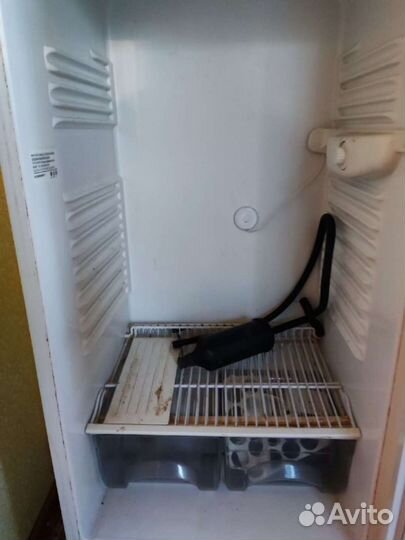 Холодильник на запчасти