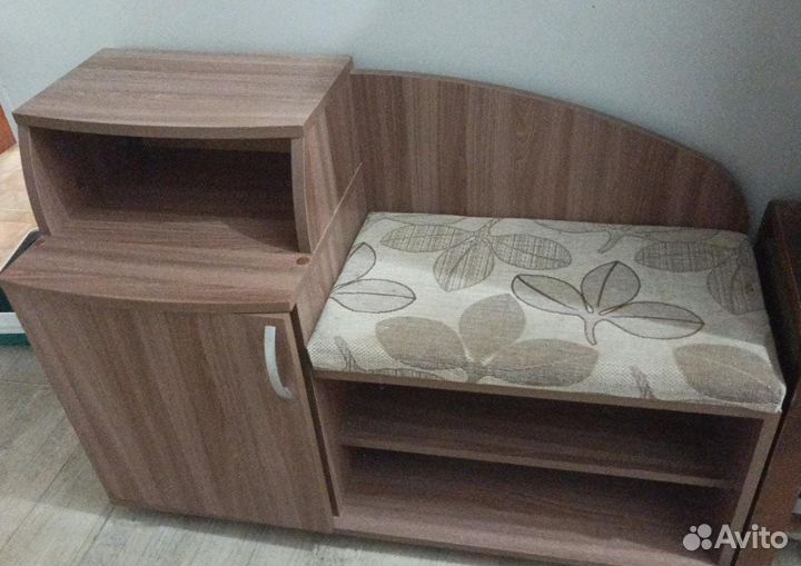 Обувница в прихожую с сиденьем