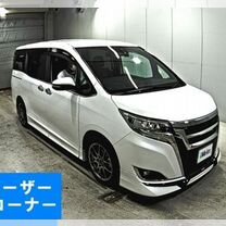 Toyota Esquire 2.0 CVT, 2018, 26 000 км, с пробегом, цена 2 750 000 руб.