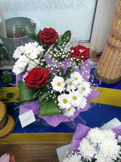 Букеты из живых цветов