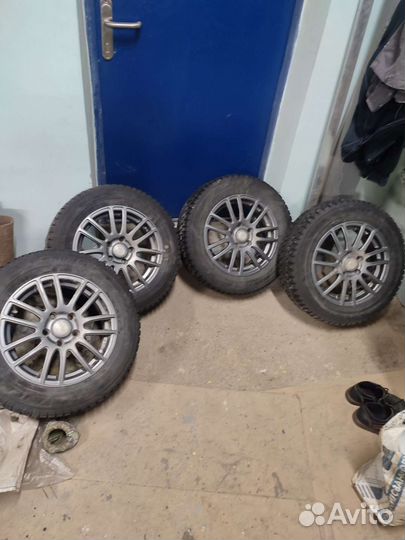 Колеса в сборе opel r15 195/65 Dunlop