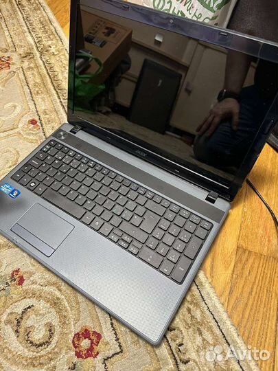 Acer 5700 series core I3 2.1gjz x 4/4