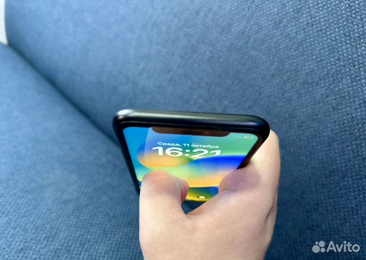 iPhone Xr, 64 ГБ