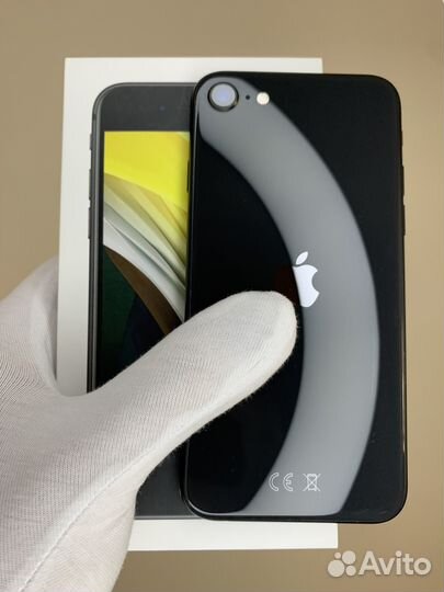iPhone SE (2020), 64 ГБ