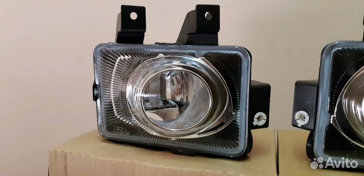 Противотуманная фара Opel Astra H Zafira B