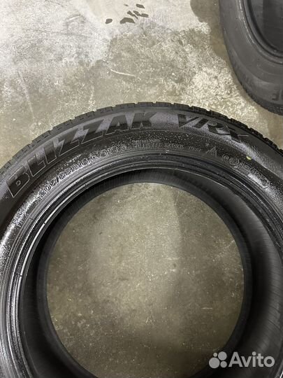 Bridgestone Blizzak VRX 205/55 R16