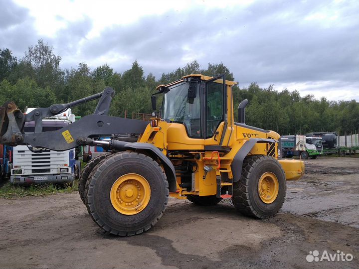 Тракторист машинист