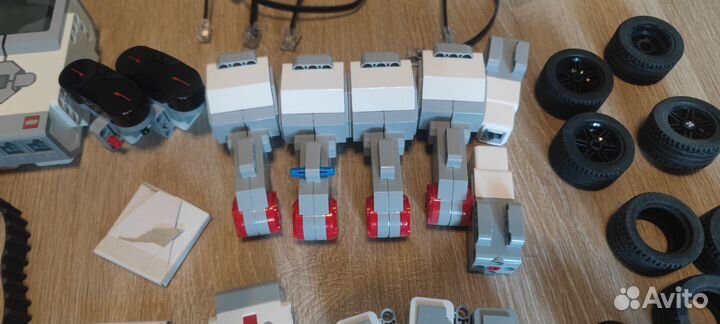 Два набора lego mindstorms ev3 (31313)