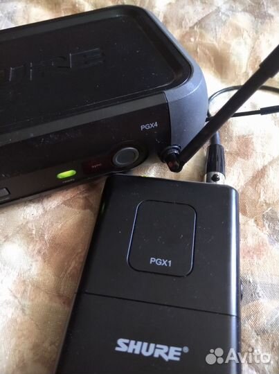 Блок Shure PGX4 + микрофон петличный Shure PGX1