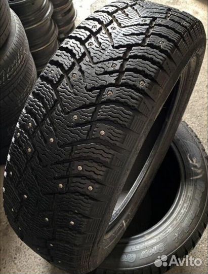 Nokian Tyres Hakkapeliitta SUV 5 205/50 R15