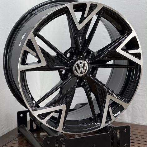 Литые диски Audi 8×R18 5×112