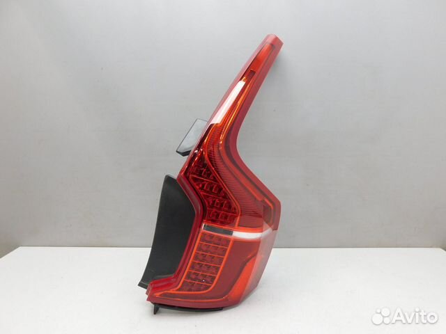 Фонарь задний правый Volvo XC90