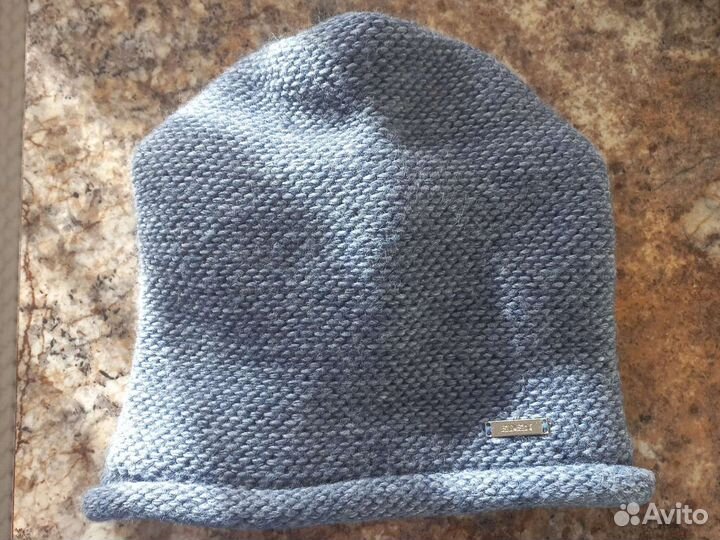 Шапка женская вязаная