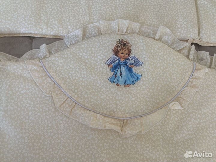 Бортики в кроватку