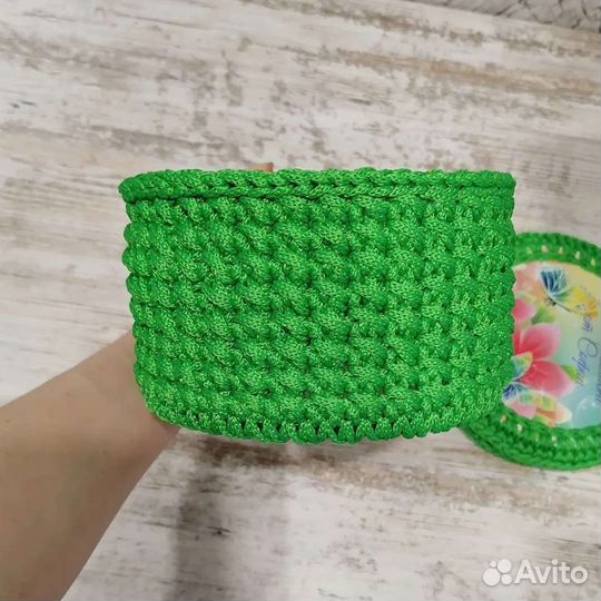 Шкатулка вязаная