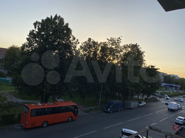 1-к. квартира, 32 м², 3/5 эт.