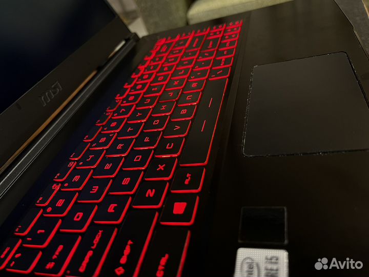 Ноутбук MSI GF65 10UE 15.6