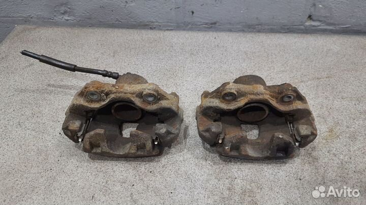 Передний тормозной суппорт для VW Polo 5 Sedan