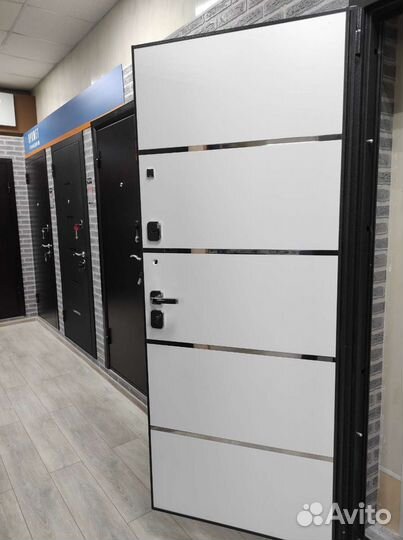 Дверь металлическая Порта