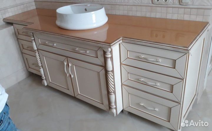 Тумба для ванной комнаты