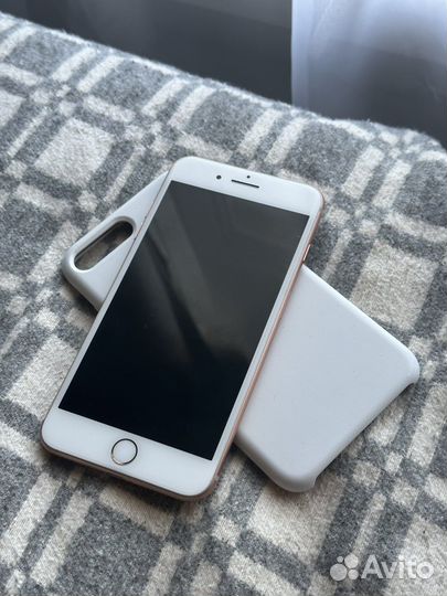 iPhone 8 Plus, 64 ГБ