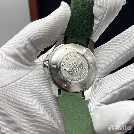 Мужские кварцевые часы Longines зеленые