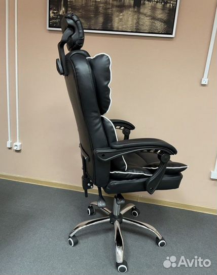 Компьютерное кресло руководителя, новое