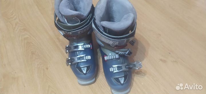 Горнолыжные ботинки женские 24.5