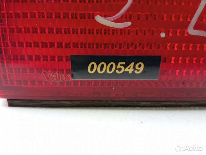 Фонарь крышки багажника левый Renault Safrane 2