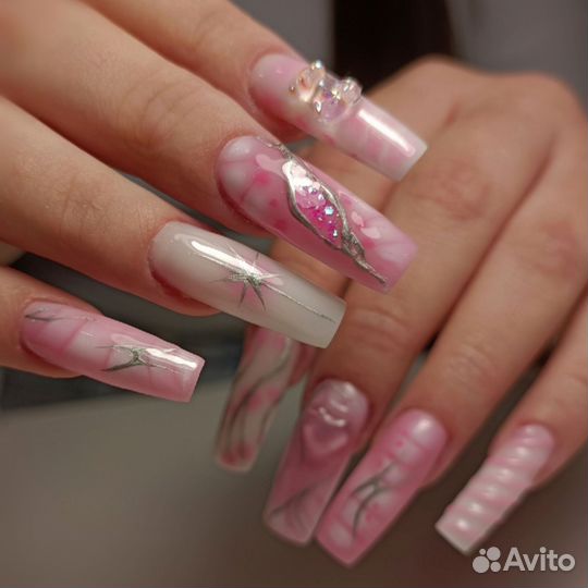 Модель на креативный маникюр (наращивание+дизайн)