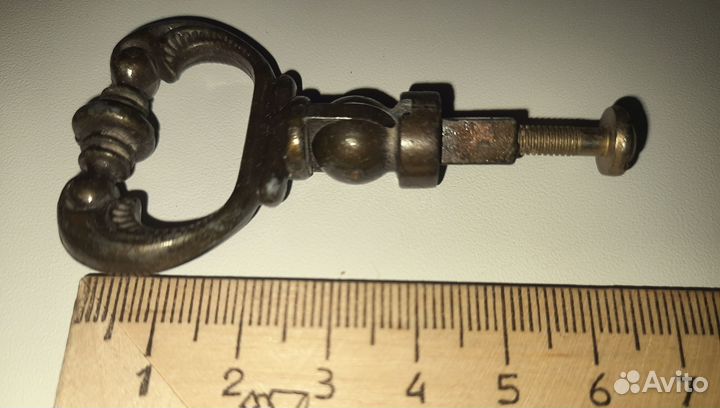 Мебельные ручки 4 шт. времен СССР