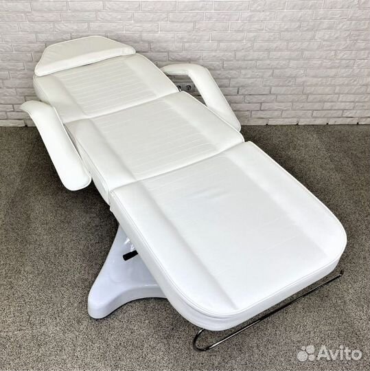 Кресло косметологическое,DM-234