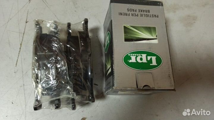 Тормозные колодки переднее Volvo 850 1991-1997