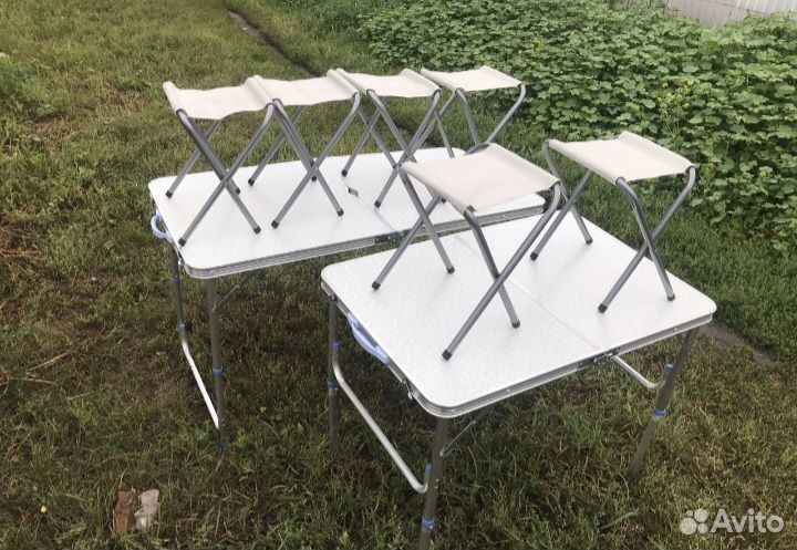 Стол туристический со стульями