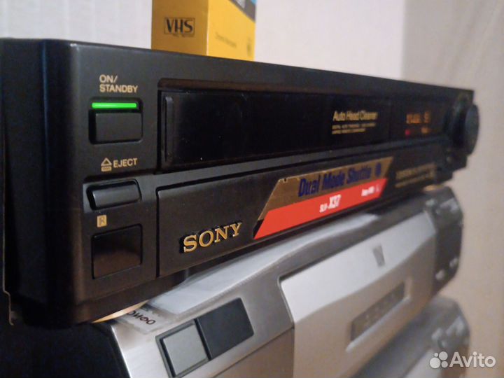 Видеомагнитофон VHS Sony SLV-X37PS