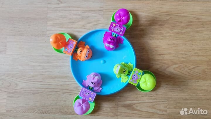 Настольная игра для малышей -голодные лягушки