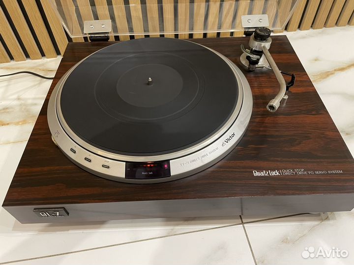 Виниловый проигрыватель Victor QL-7 (TT-71)