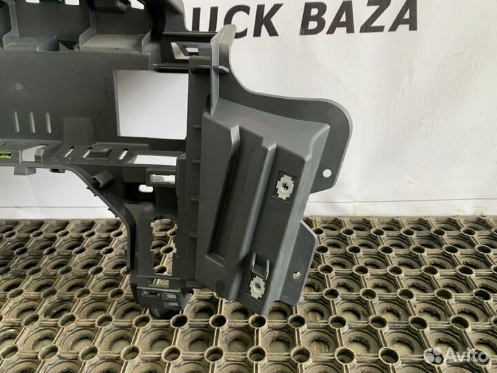 Рамка панели приборов Renault T