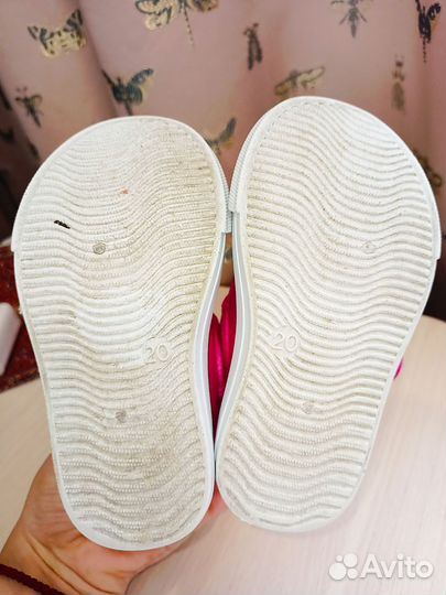 Сандалии для девочки 20