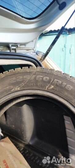 Pirelli Scorpion Ice Zero 2 225/60 R18