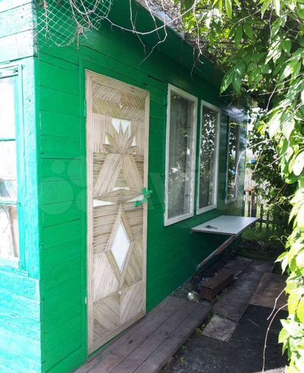 Дача 10 м² на участке 8 сот.