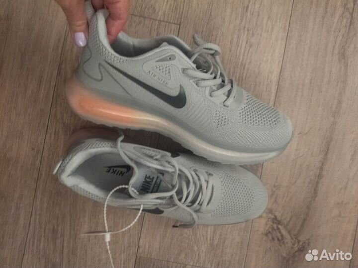 Кроссовки мужские nike 27 см стелька