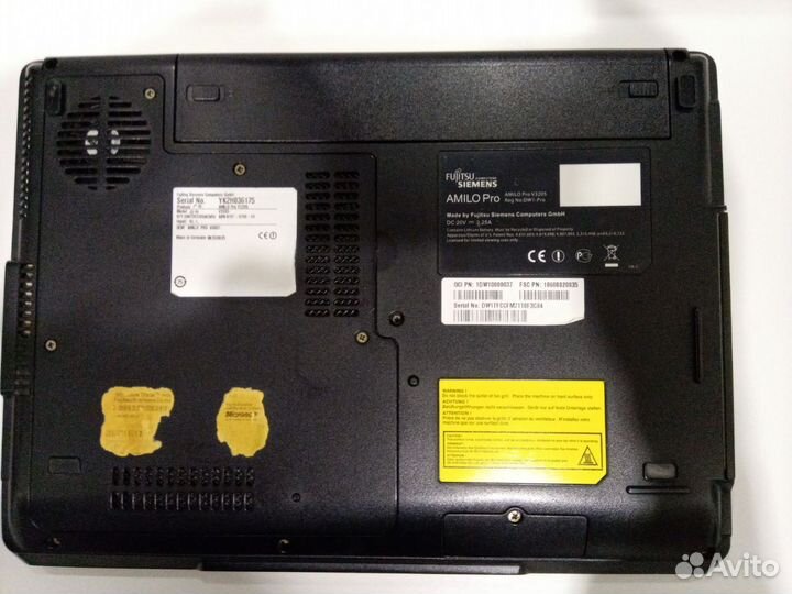 Ноутбук Fujitsu Siemens Amilo pro V3205