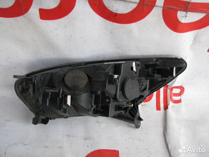 Renault Kaptur 1 Фара передняя правая 2016-2020
