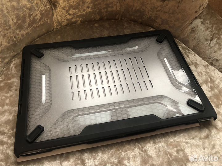 Чехол на macbook pro 13