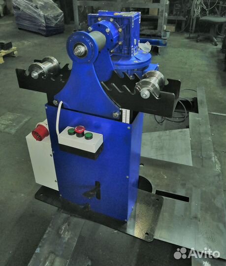 Трубогиб (трубогибочный станок, профилегиб)