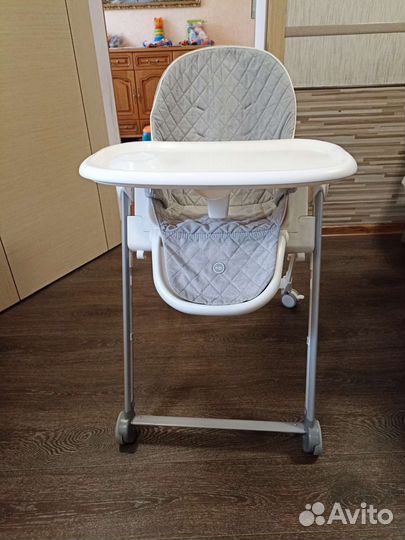 Стульчик для кормления happy baby