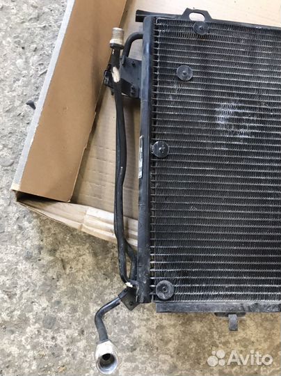 Радиатор кондиционера Mercedes-Benz M111