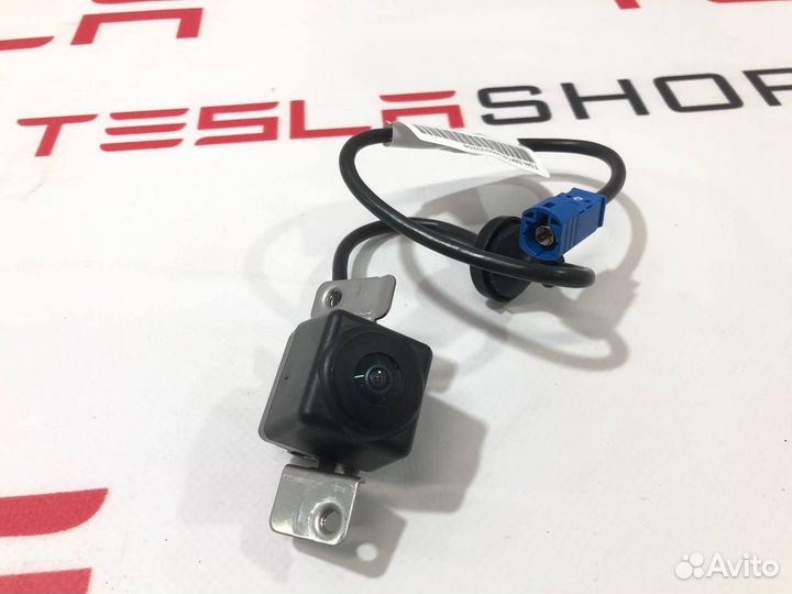 Камера заднего вида Tesla Model S рест. 2018